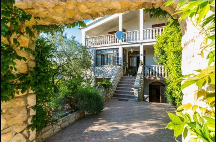 Apartments Marinka Biograd Na Moru Ngoại thất bức ảnh