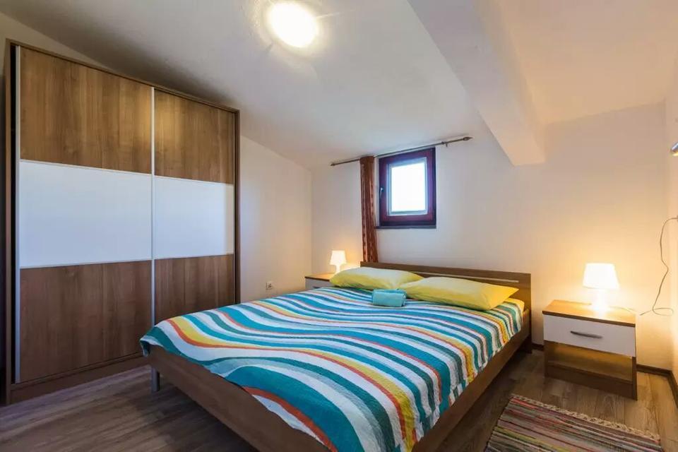 Apartments Marinka Biograd Na Moru Ngoại thất bức ảnh